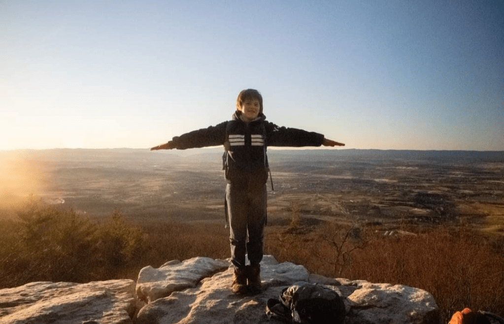 Yellow Cliffs: A Secluded Day Hike or Overnight&nbsp;Escape